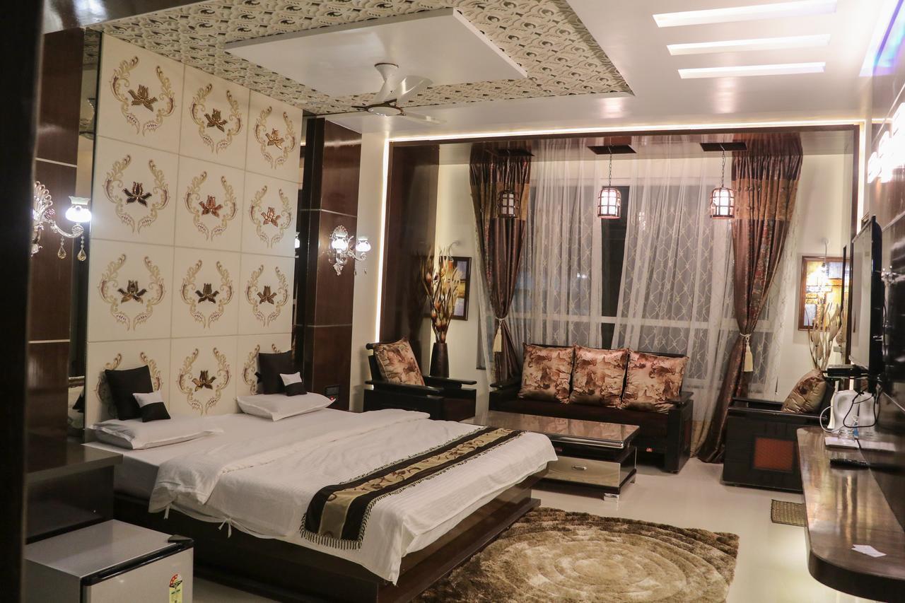 Hotel Rajahamsa Anantapur Eksteriør billede